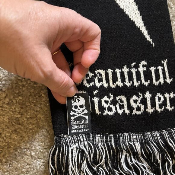 Beautiful Disaster Skull Bow Design and Lightning Black Knit Scarf with Fringe - Picture 6 of 7